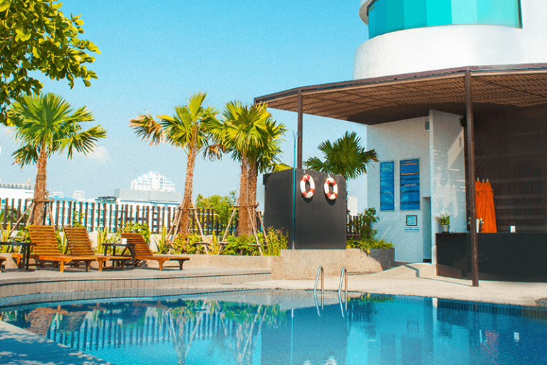 A-One Boutique Hotel : Swimming Pool